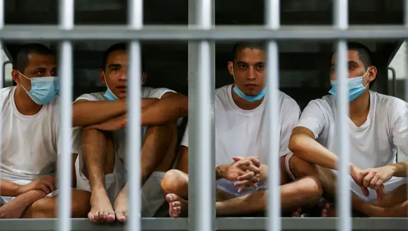 El Salvador, Venezuela'daki Siyasi Tutukluları Serbest Bırakma Teklifiyle Gündemde