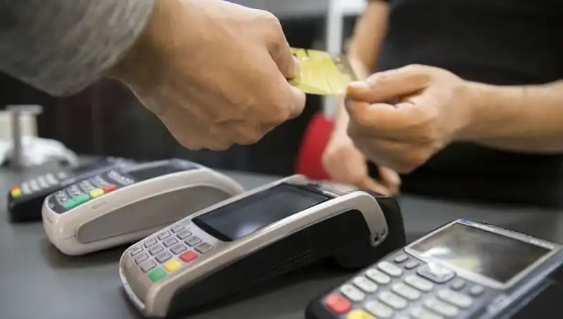 Kartlı Harcamalarda Gizli Artış: Tüketicilerin Dikkat Etmesi Gerekenler