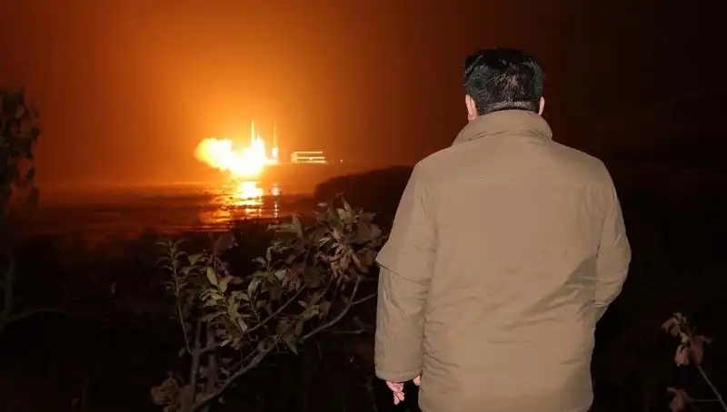 Kuzey Kore’nin Silah Yatırımları: ABD’nin Cebinden Kayıp mı?