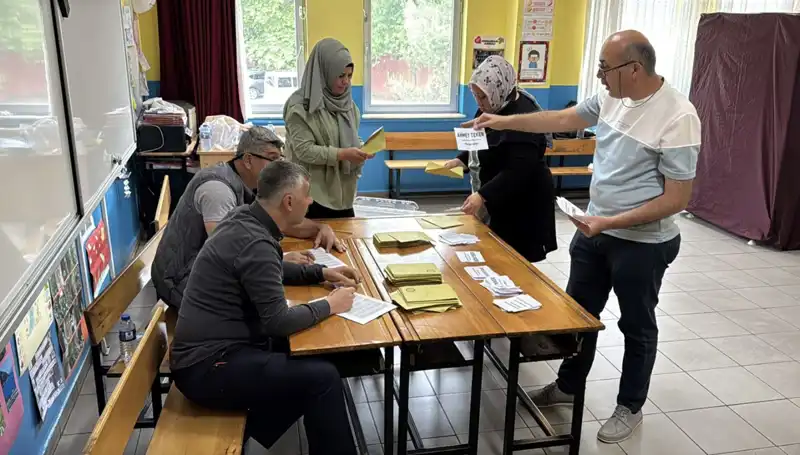 Türkiye Genelinde 405 Mahalle ve Köyde Muhtarlık Seçimi Gerçekleşti