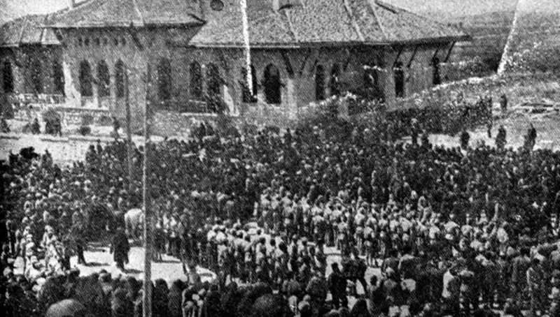 TBMM 105 Yaşında: Türkiye'nin Demokrasi Yolculuğuna Dair Unutulmaz Anlar