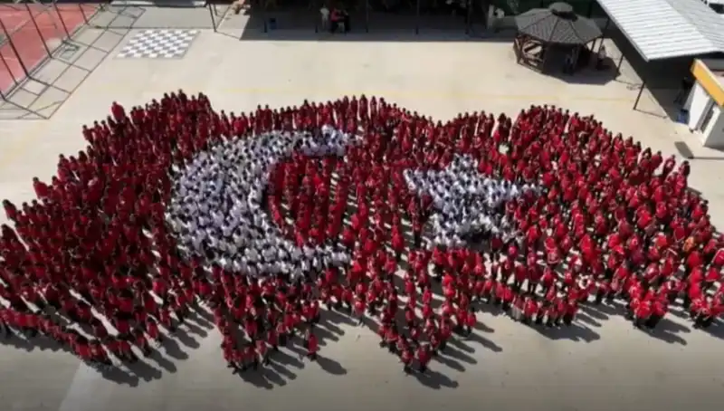 Türkiye’de Eğitimde Devrim Niteliğinde Uygulama: Bin 300 Öğrenci, Tek Harita ile Harita Eğitimi Alıyor