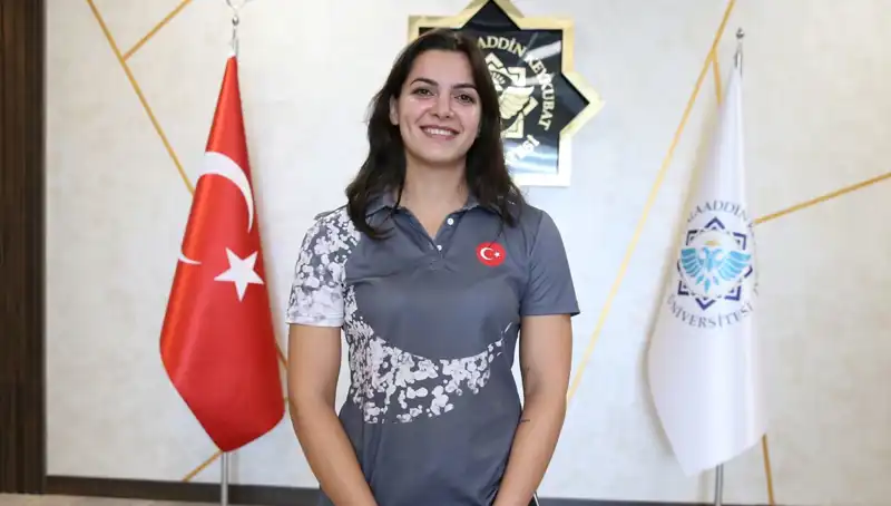 Altın Madalyanın Gizemi: Esra'nın Dünya Şampiyonluğu İçin Hedefleri