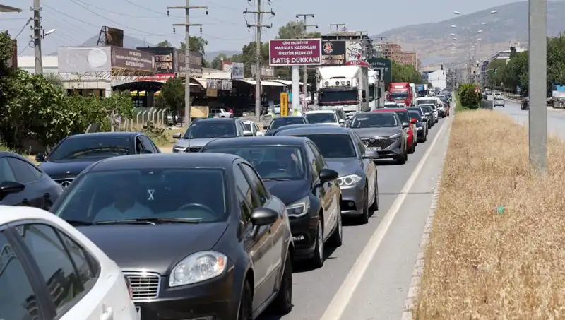 Aydın-Muğla Karayolunda 60 Kilometrelik Araç Kuyruğu Neden Oluştu?