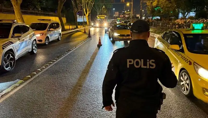 Huzur İstanbul Operasyonu: 1.500 Kişi Gözaltına Alındı, Şehirde Güvenlik Arttı