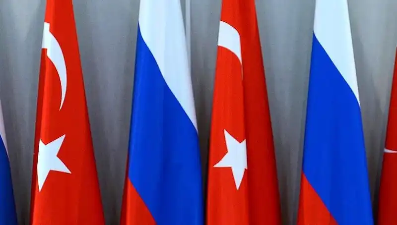 Diplomatik İlişkilerin 105. Yılı: Rusya-Türkiye Arasında Denge Stratejileri