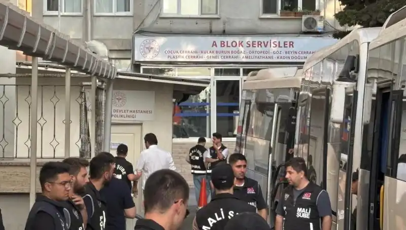 İBB İhtilafında Son Gelişmeler: İETT Genel Müdürü ve 24 Şüpheli Adliyeye Sevk Edildi