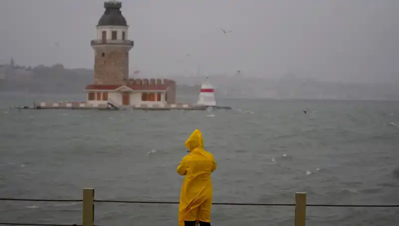 İstanbul’da Sonbahar Havası Geliyor: Tarih Verildi!