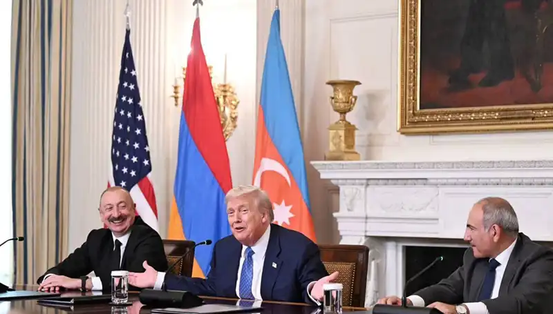 Aliyev'den Ermenistan'a Dikkat Çeken Anayasa Çağrısı: Zaman Kaybı Yok