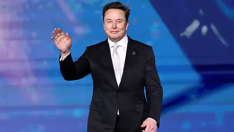 Tesla'nın Gizemli "Canavarı": Yılın En İlginç Projesi Rafa Kaldırıldı