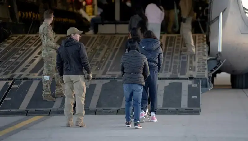 Kosova, ABD’den Sınır Dışı Edilecek Göçmenler İçin Yeni Bir Fırsat Sunuyor