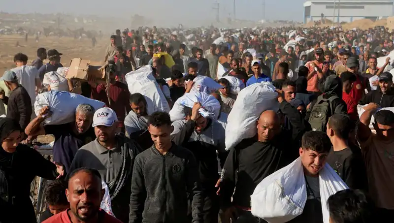 Han Yunus'ta İsrail Ordusu'ndan Stratejik Kuşatma: 15 Kilometrelik Koridor Açıldı